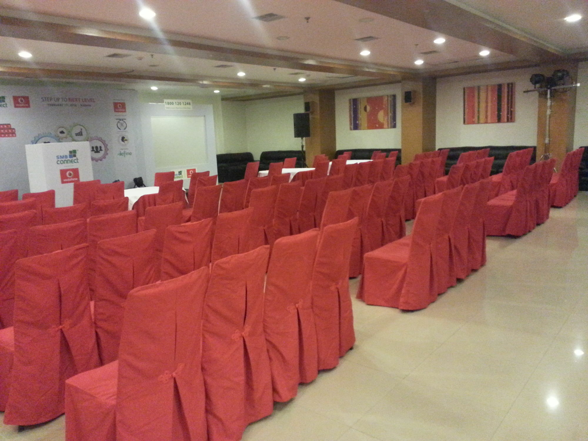 Hi 5 Hotel & Experience Nashik Exterior photo